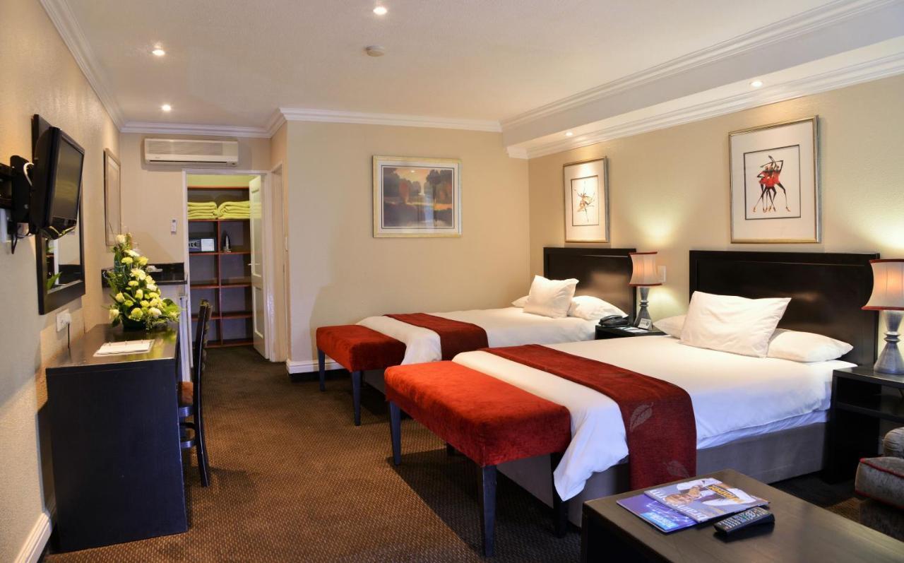 בוקסבורג Birchwood Hotel And Or Tambo Conference Centre מראה חיצוני תמונה